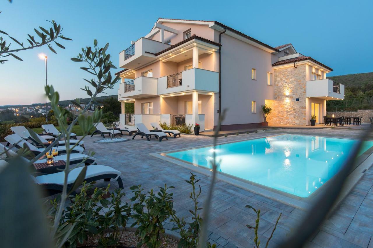 B&B Villa Maris 푸나트 외부 사진
